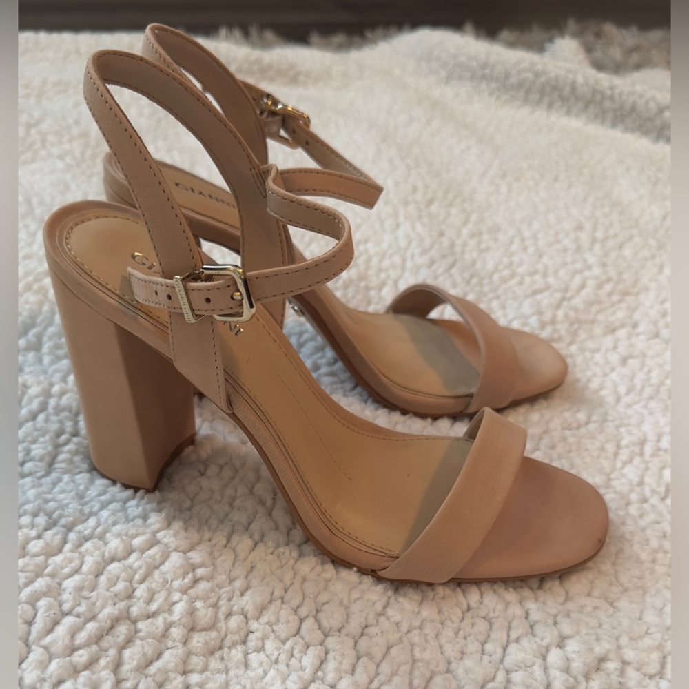 GIANNI BINI block heels sandals size 7.5
